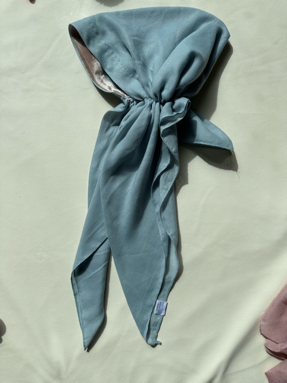 Light Blue Pre-tie Mitpachah Tichel Head Scarf